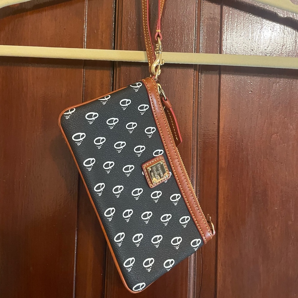 Dooney & Bourke Oriole’s